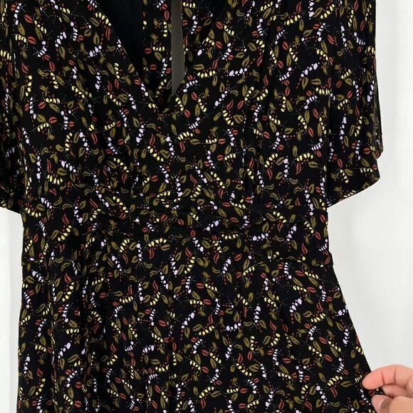 Free People Women's Meet Virginia Flora V-Neck Short Sleeve Romper Black Size 4 - Picture 10 of 12
